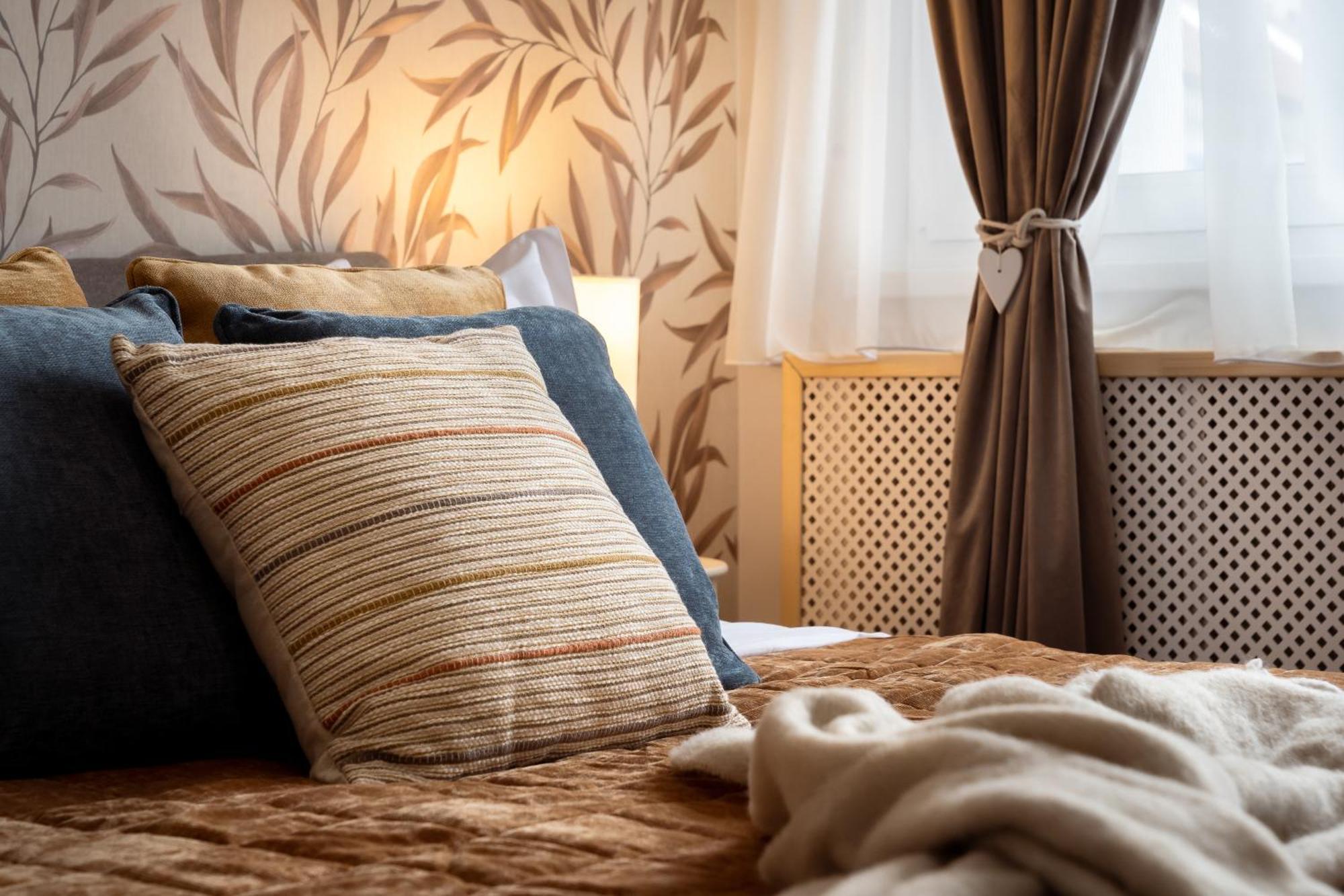 Boho Chic Escape - Hypercenter Apartment Клуж-Напока Екстериор снимка